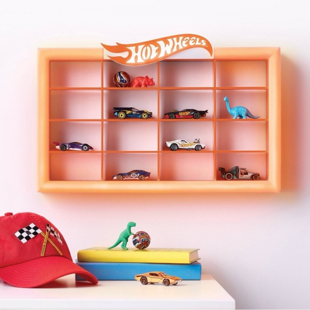 Hot Wheels Retro Light Up Car Storage Pillowfort NWT